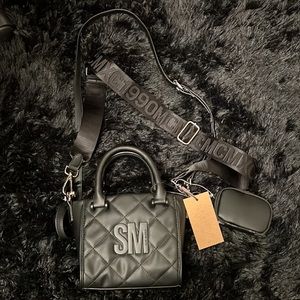 NWT 🖤 Steve Madden Black BBABI Handbag with coin purse keychain *Tik Tok Viral*